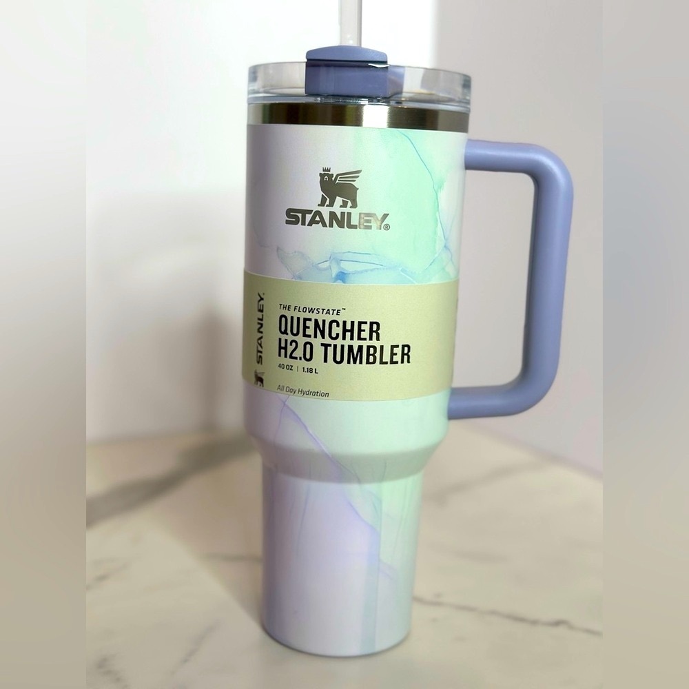 Stanley Quencher H2O Tumbler in Cool Serene Brushstroke 40oz - NWT - RARE
